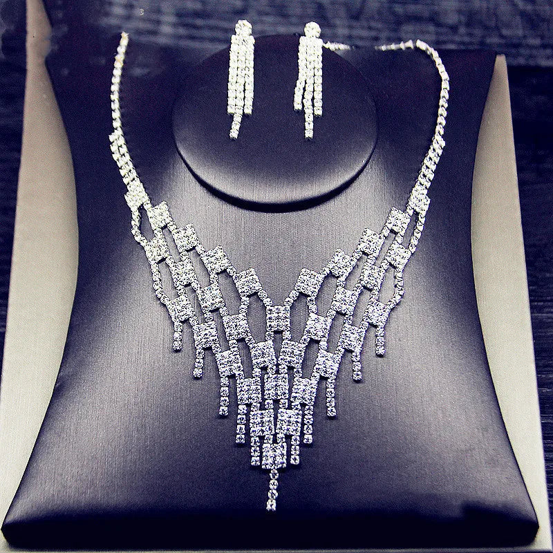 Geometric Rhinestone Tassel Necklace & Earrings Set
