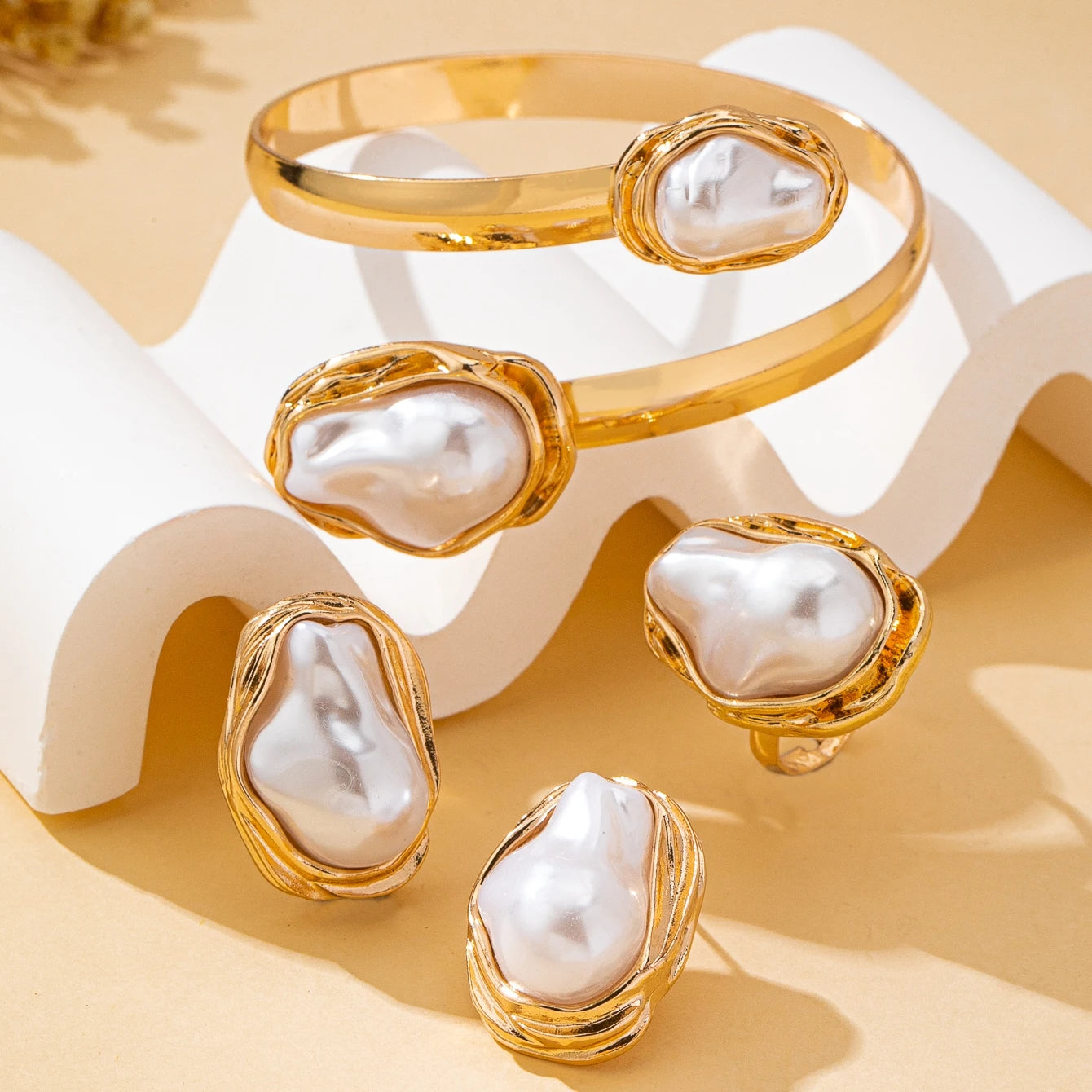 Luxe Baroque Bracelet, Ring & Earring Set