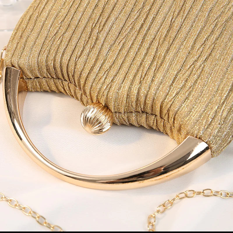Shiny Diamond Tassel Clutch – Luxury Evening Handbag