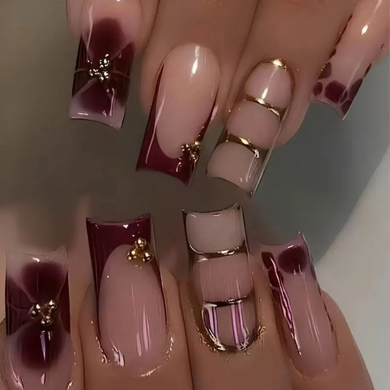 Retro Floral Gold Coffin Press-On Nails (24pcs)