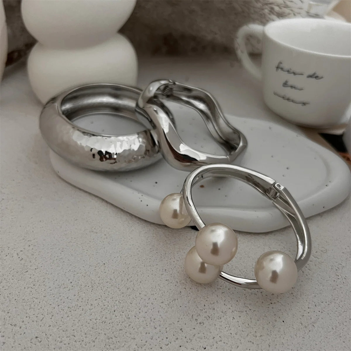 Chunky Pearl Open Cuff Bangle – Bold Statement Bracelet Gold & Silver