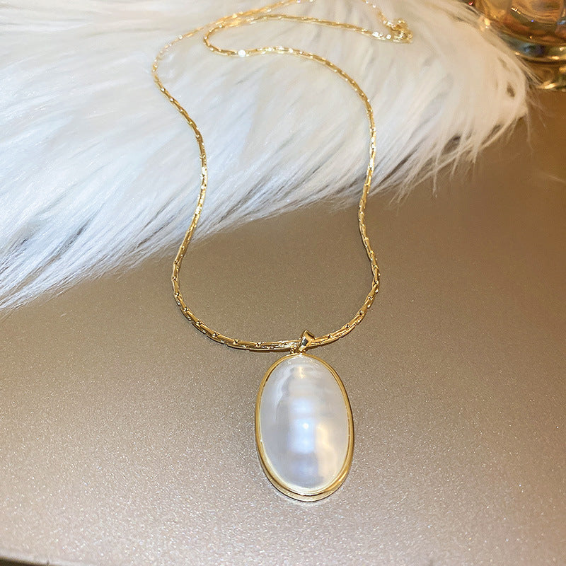 Oval Pearl Necklace & Stud Earring Set – French Luxury Wedding Jewellery