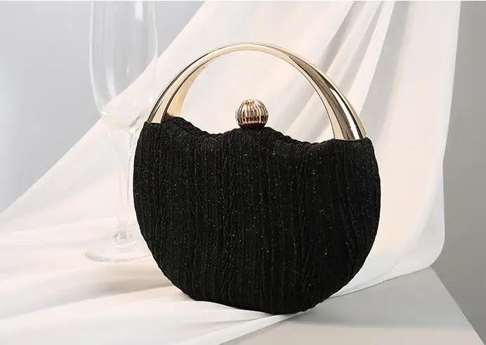 Shiny Diamond Tassel Clutch – Luxury Evening Handbag