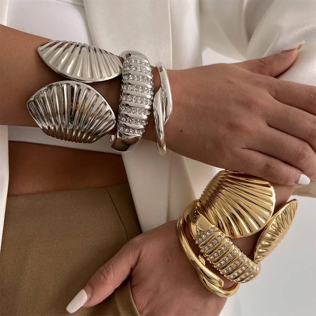 Scallop Knot Open Cuff Bangle – Vintage Gold & Silver Rhinestone Bracelet