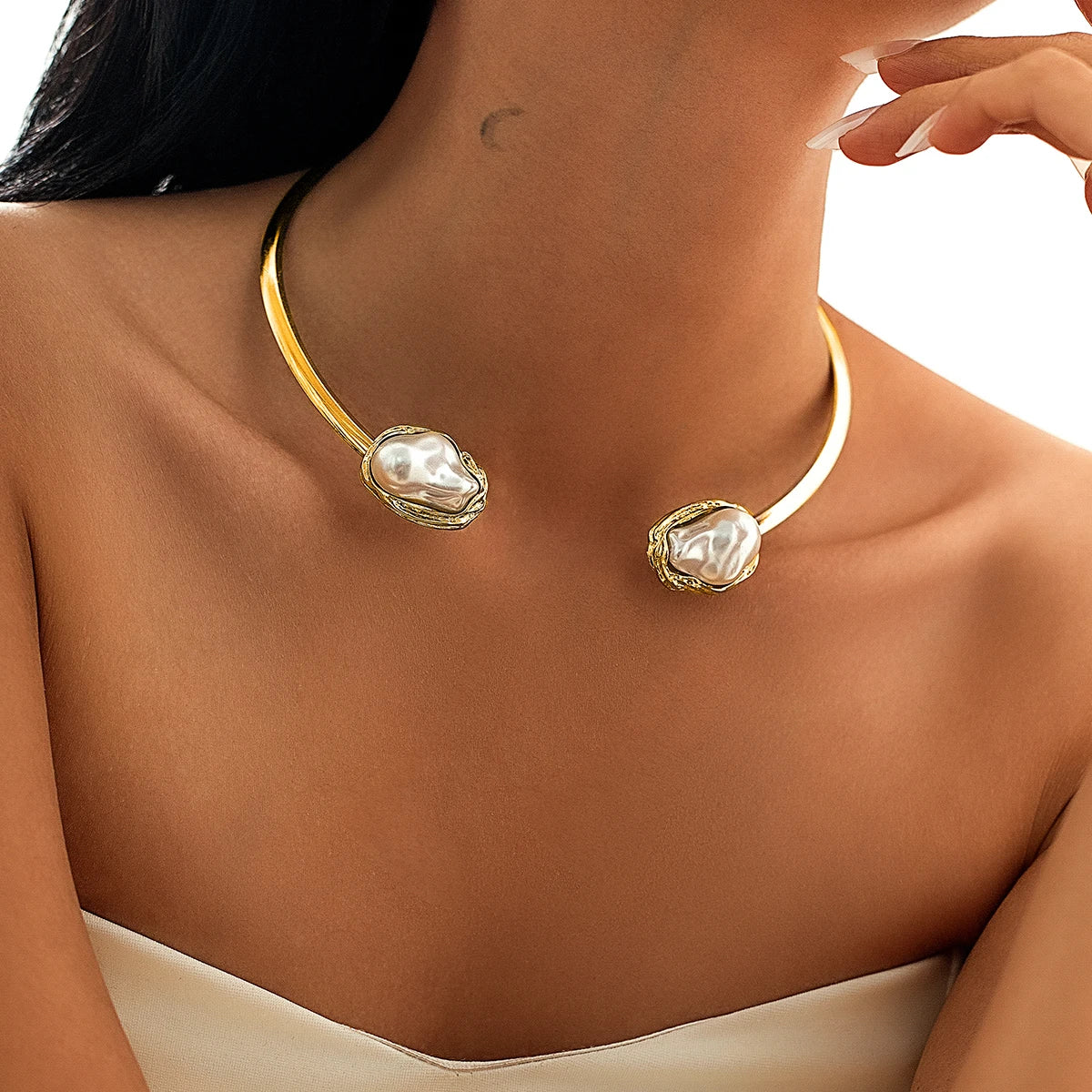 Baroque Pearl Collar Choker – Elegant Open Torques Necklace Gold & Silver