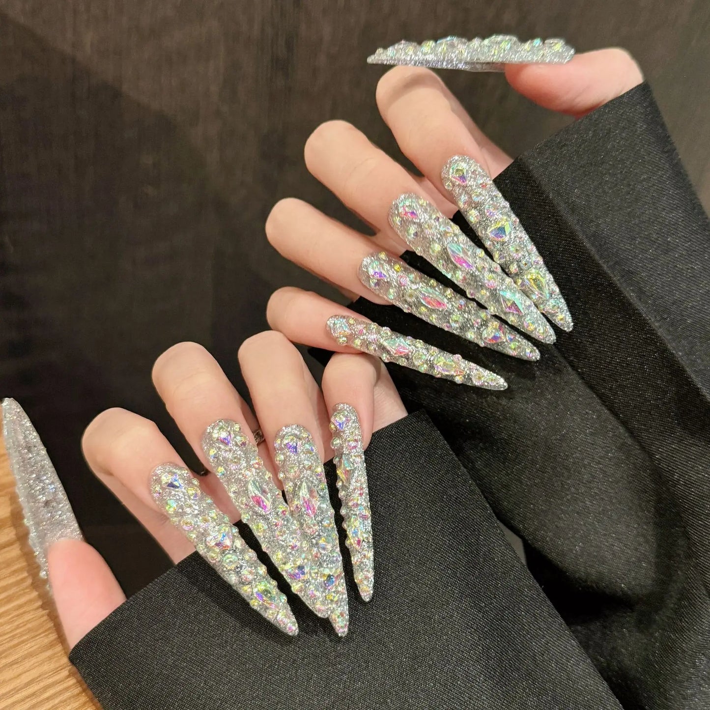 Luxe Diamond Stiletto Press-On Nails – 10pcs Full Flash Crystal