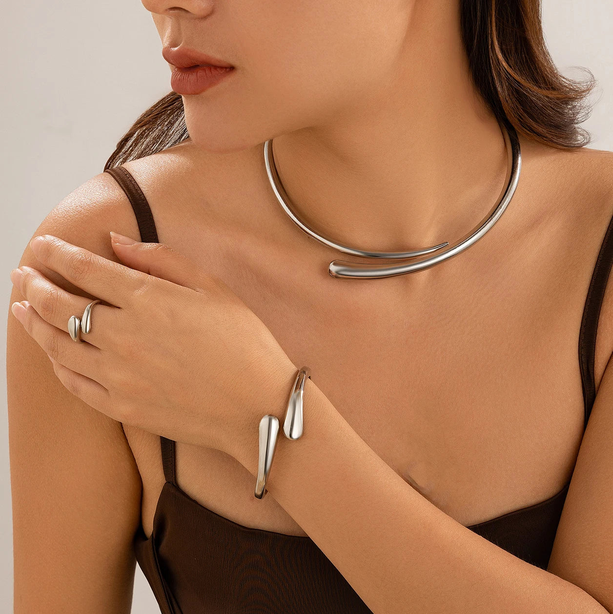 Punk Water Drop Bridal Set – Torques Choker, Cuff Bangle & Adjustable Rings
