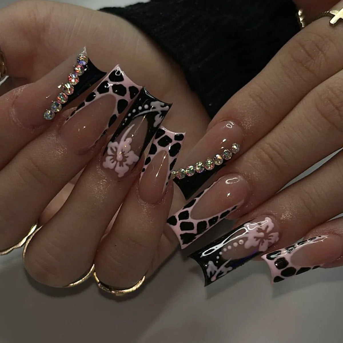 White French Diamond Flower Press-On Nails - Coffin Ballerina